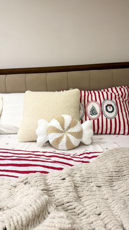 Конфета в обертке