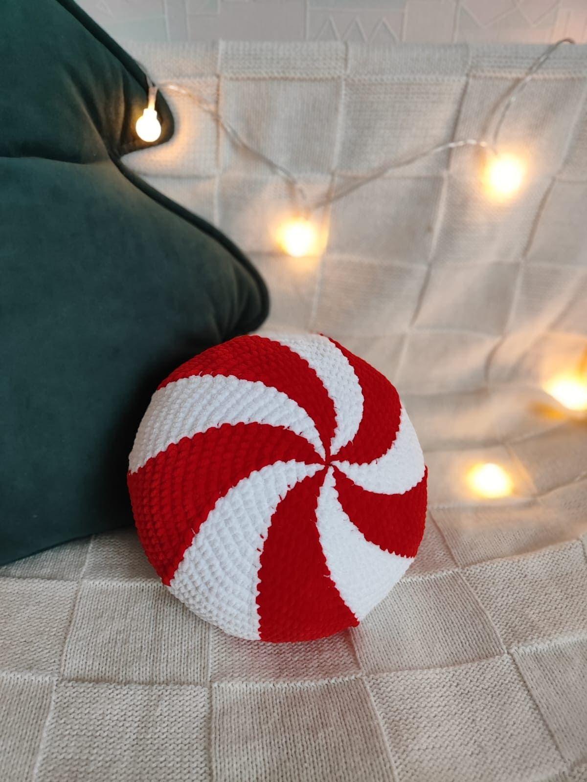 Подушка Конфетка