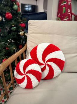 Подушка Конфетка