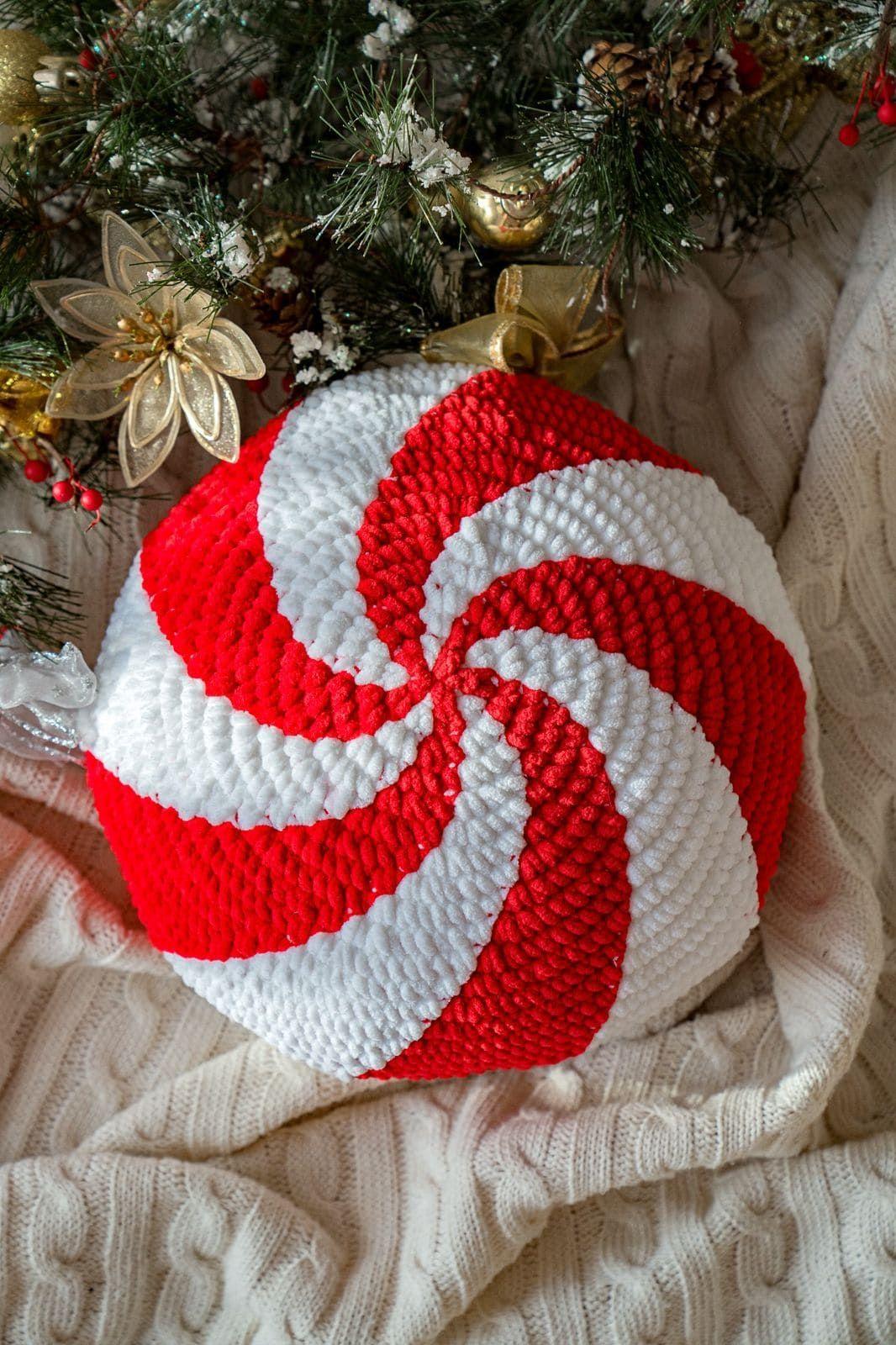 Подушка Конфетка