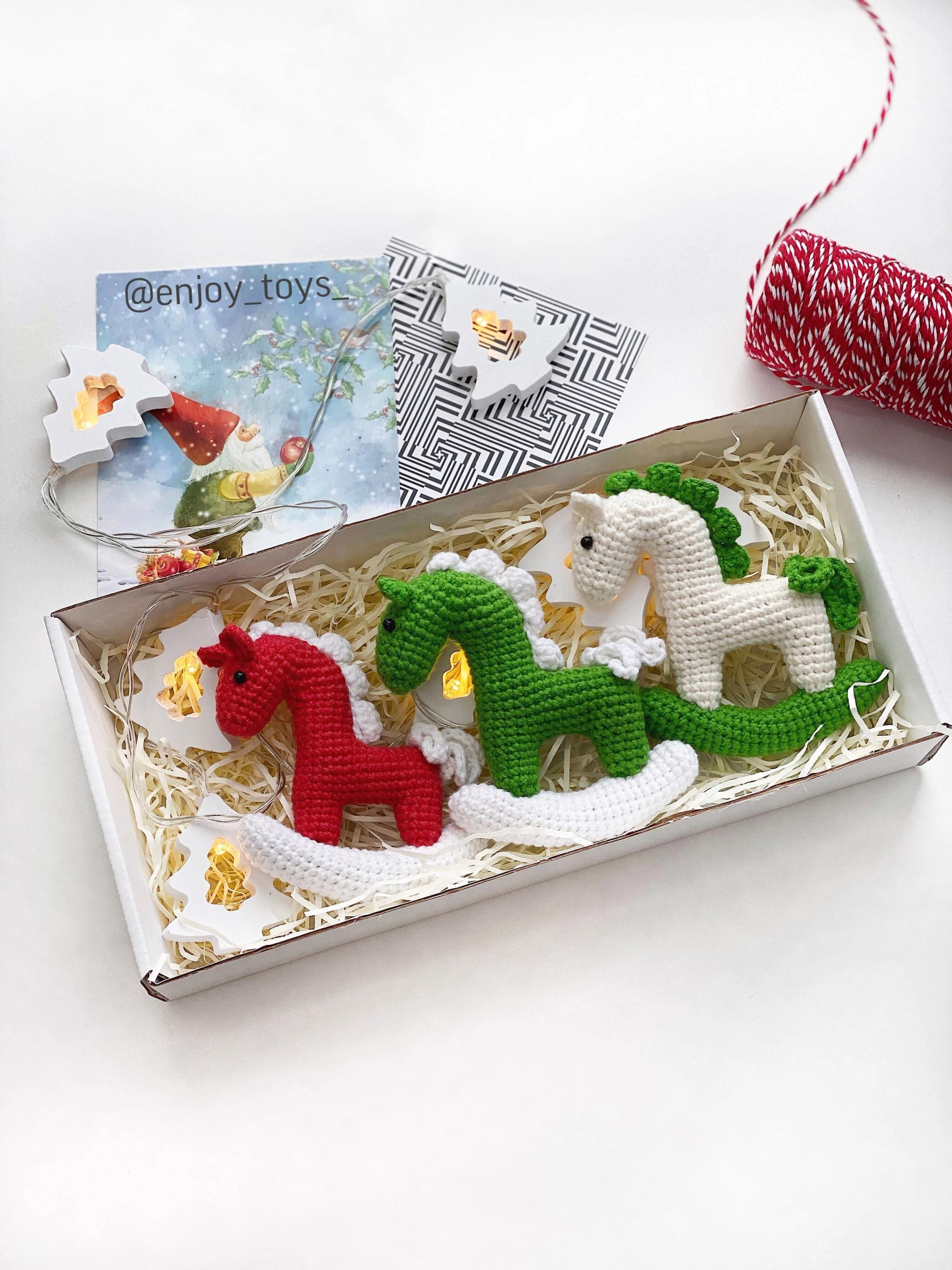 Лошадка-качалка